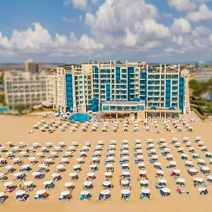 vizitați hotelul