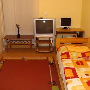 Apartman Erik, Budapest