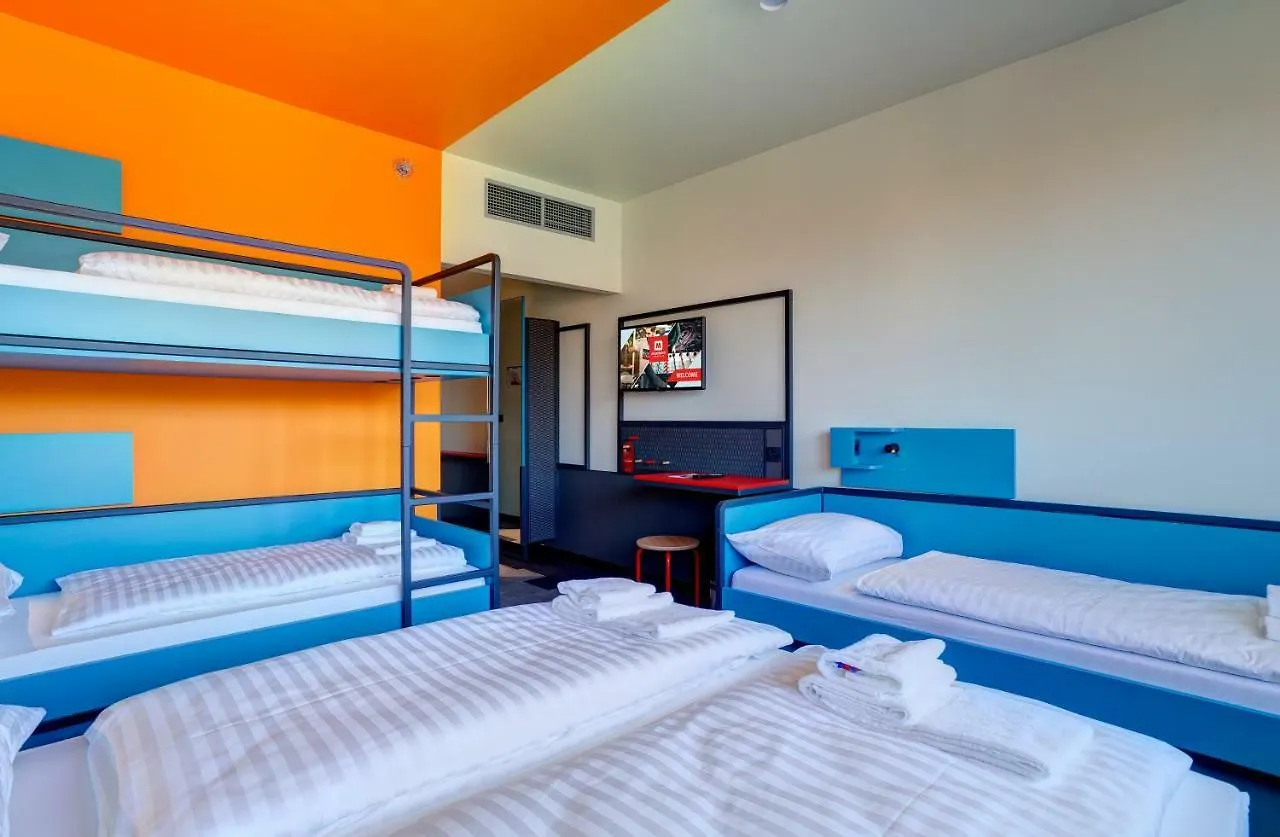 Meininger Budapest Great Market Hall Hotel