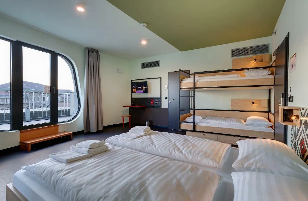 Meininger Budapest Great Market Hall Hotel