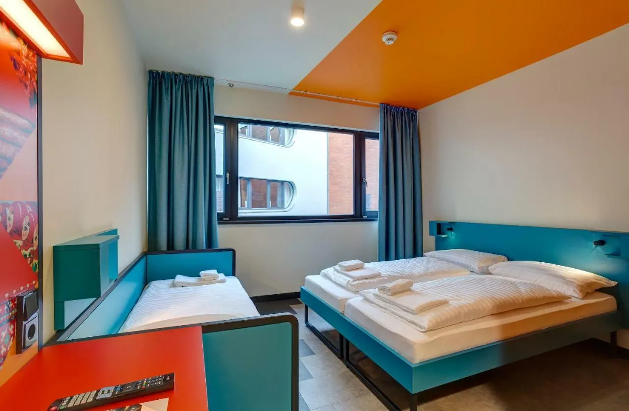 *** Hotel Meininger Budapest Great Market Hall Ungaria